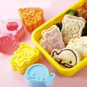 Set de moldes de arroz / cortador sandwich (4 unidades - ballena, oso, foca y ardilla)