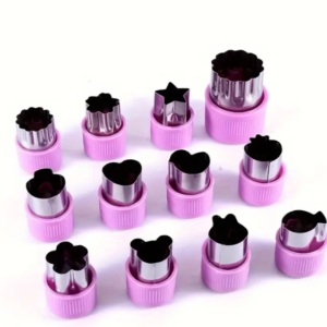 Set de 12 cortadores para frutas y verduras LILA